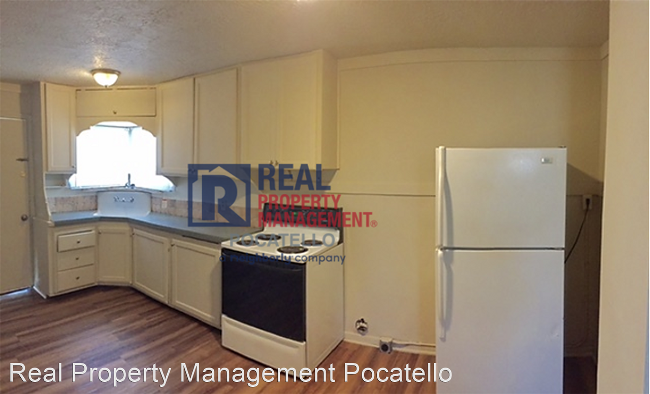 441 N Grant Ave - Photo 2 of 10