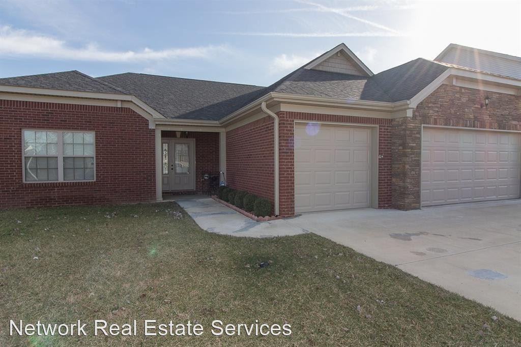 142 Shirley Blvd - Photo 2 of 34