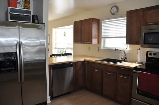 945 Rue Madora - Photo 3 of 15