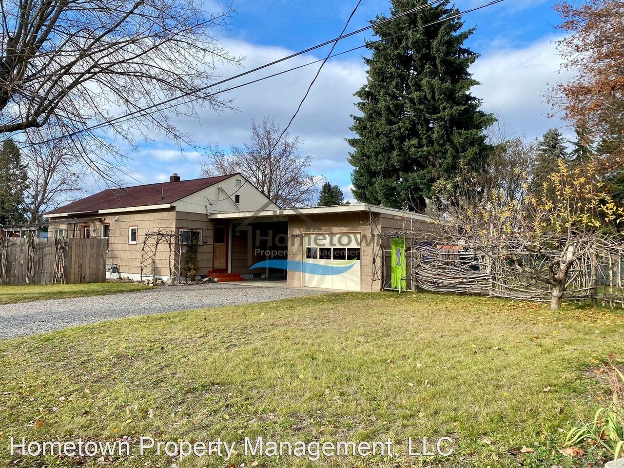 6715 Lincoln St - Photo 2 of 36