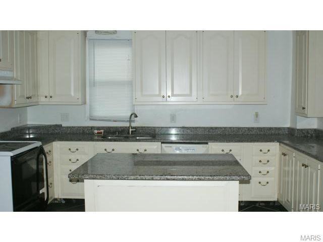 3120 Ashby Rd - Photo 2 of 20