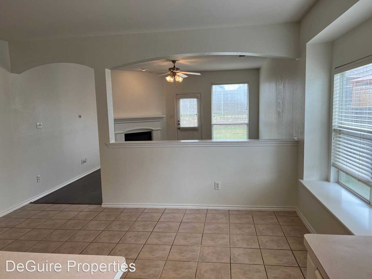 12532 Clarksburg Trl - Photo 3 of 20