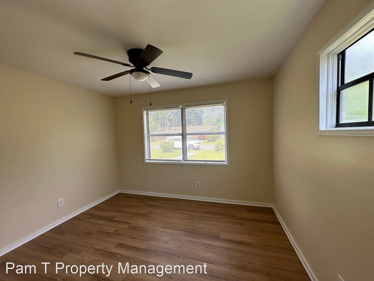 3618 Oakland Ct - Photo 3 of 21