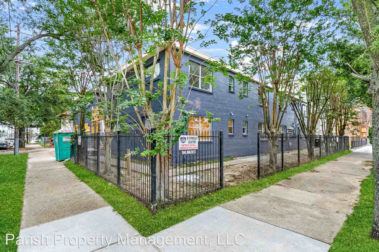 1709-1711 St. Andrew St. - Photo 2 of 11