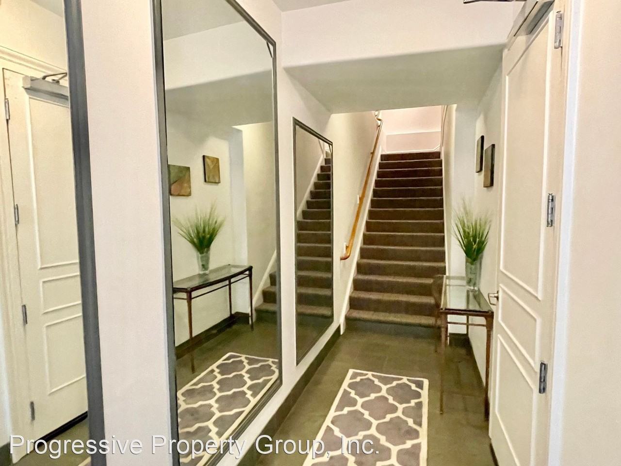 3945 19th St - Photo 2 of 32