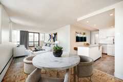 Place Samuel de Champlain - Photo 1 of 1