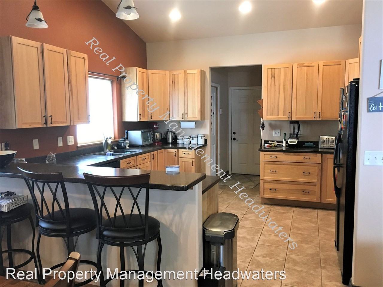 1942 Harvest Loop - Photo 3 of 27