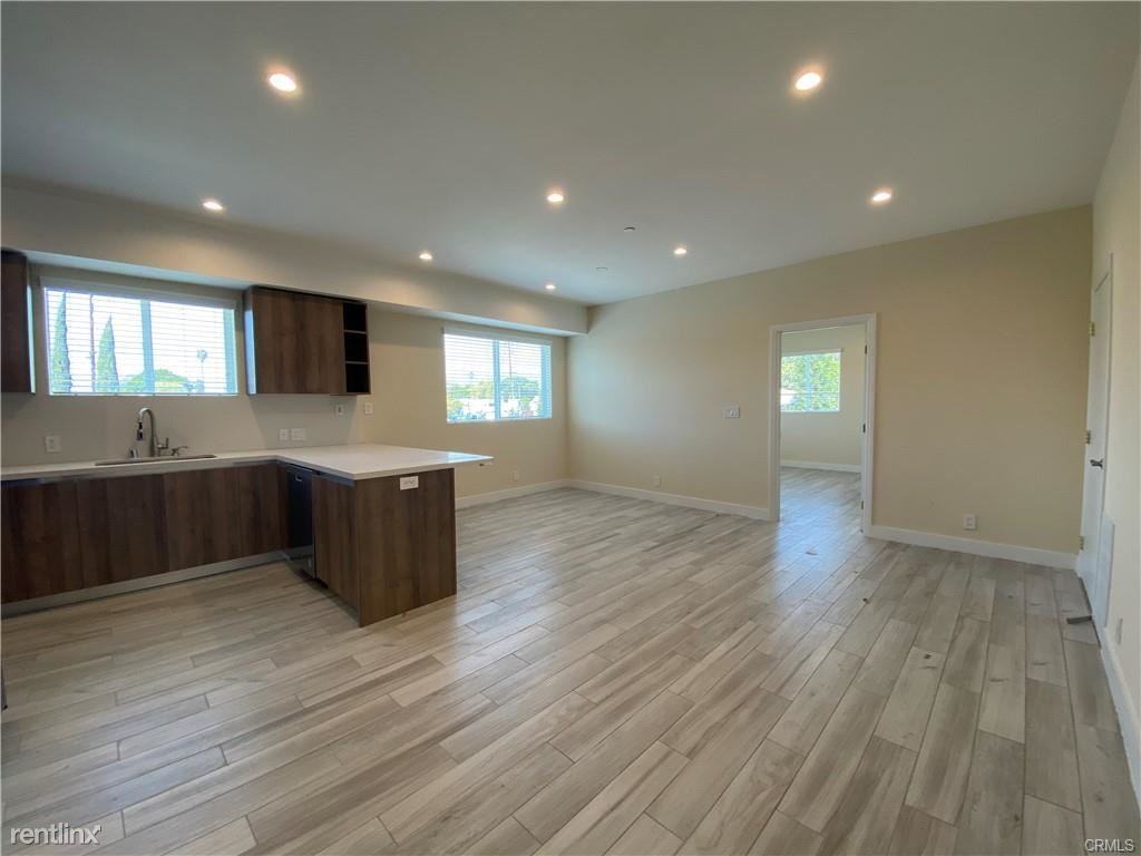 3040 Atwater Ave #2 - Photo 3 of 7