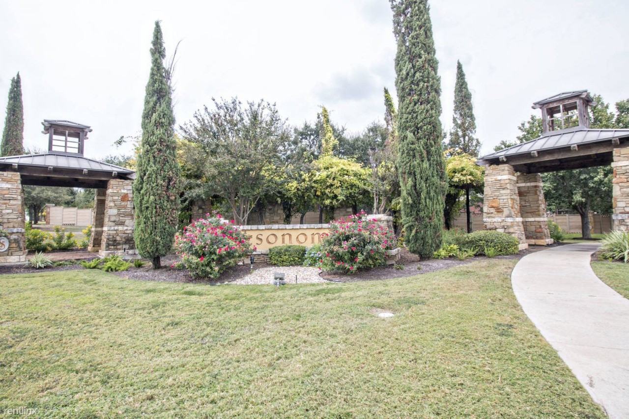 3336 Alexander Valley Cv - Photo 2 of 19