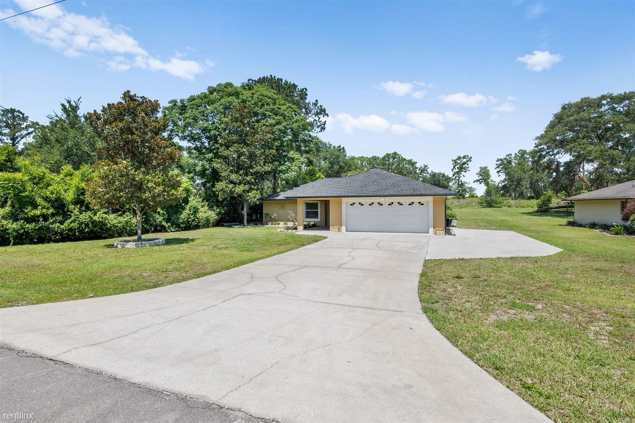 1194 Ne 155th Ct - Photo 2 of 19