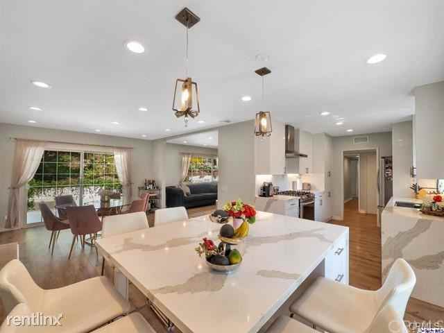 3825 Los Amigos St - Photo 3 of 10