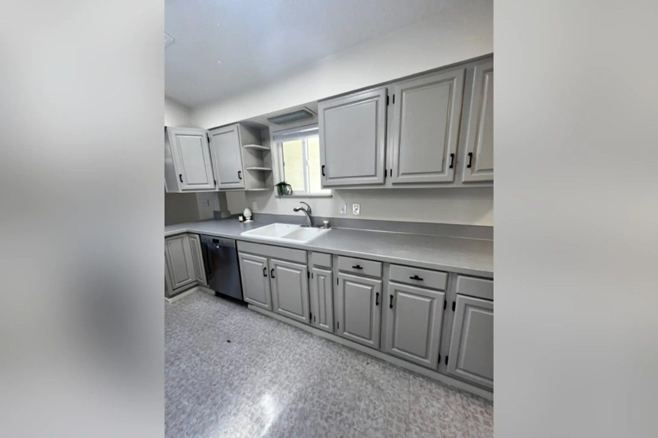 16025 10th Ave Sw - Photo 2 of 27