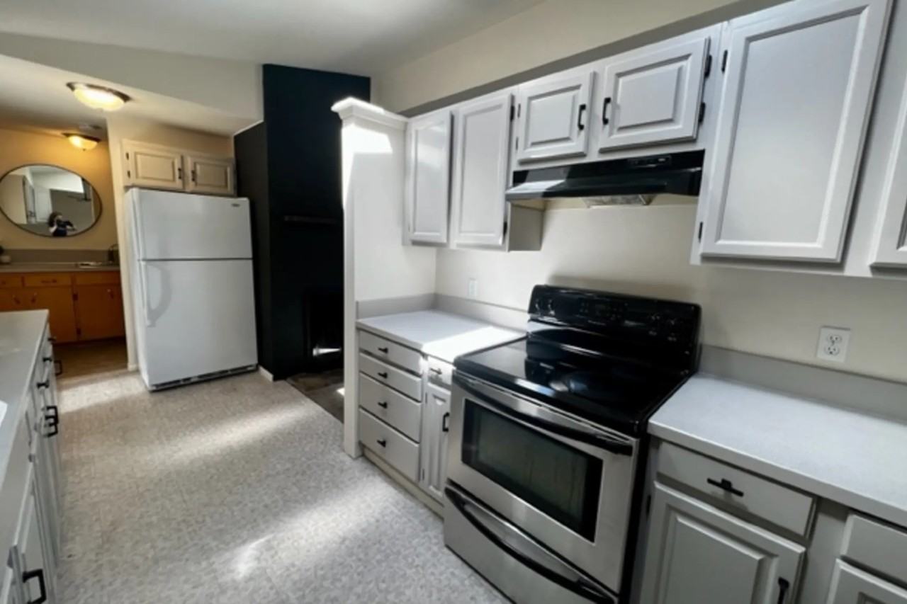 16025 10th Ave Sw - Photo 3 of 27