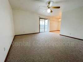 featured image of 500 E College B4 #B4
