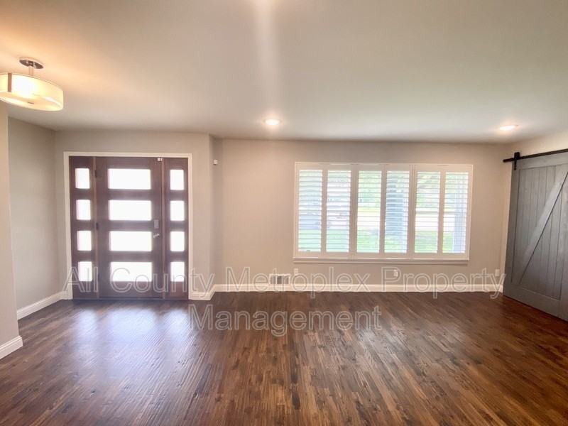 6251 E University Blvd - Photo 2 of 15