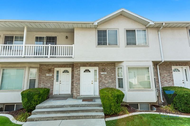 1343 Se - Photo 2 of 23