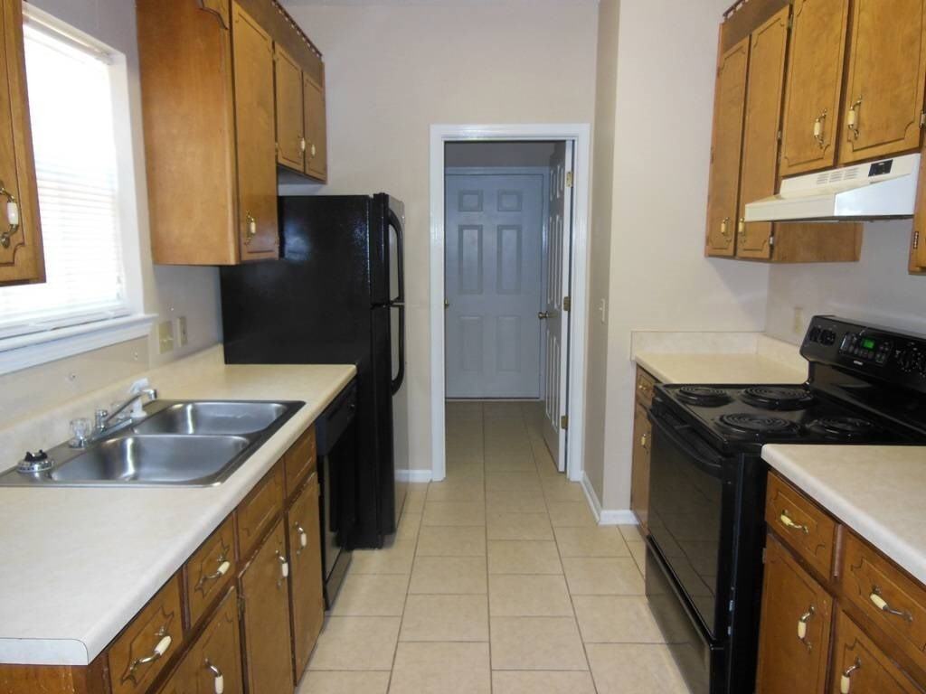 101 Pine Forest Cir - Photo 5 of 11