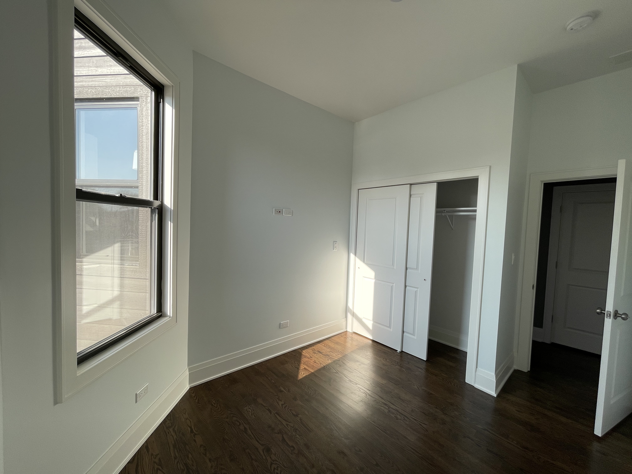 4302 W Monroe St #2 - Photo 6 of 29
