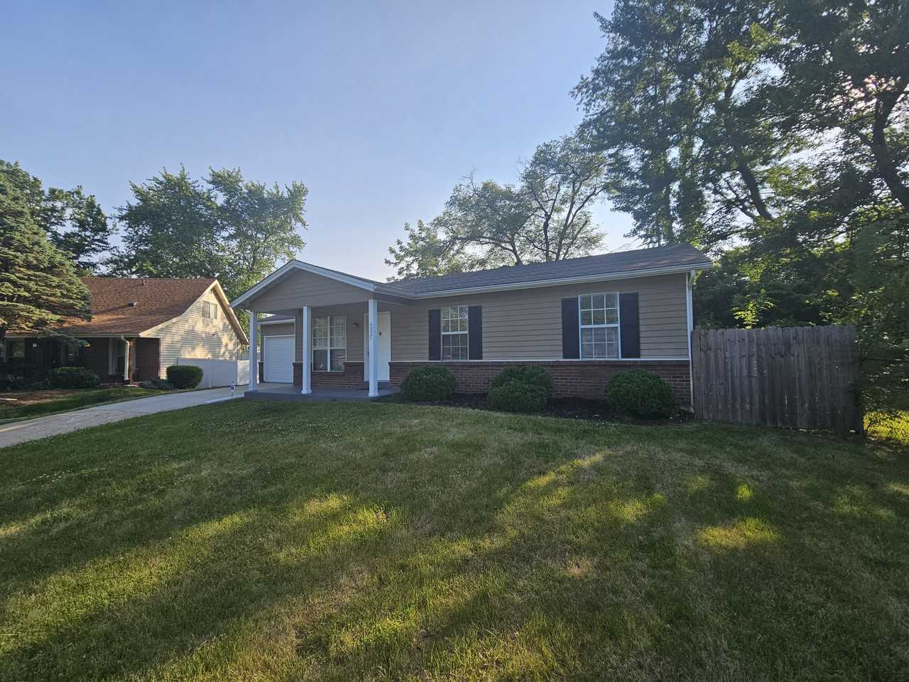 4825 Chalfont Rd - Photo 2 of 20