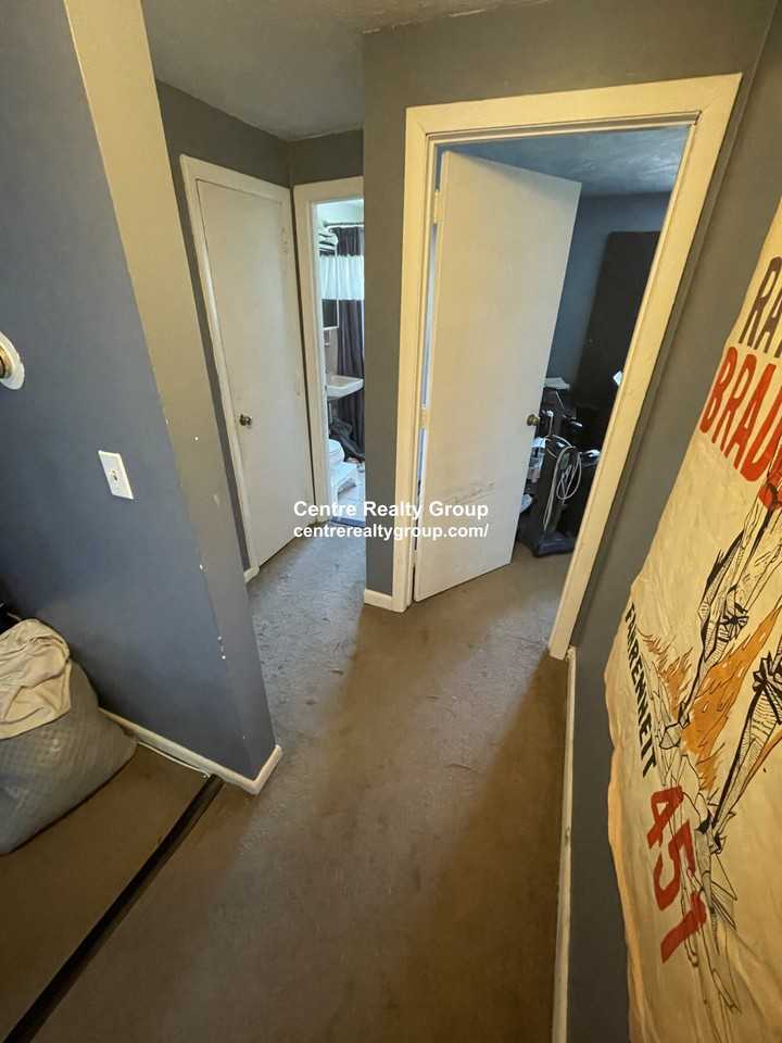 14 Bryon Rd #6 - Photo 5 of 19