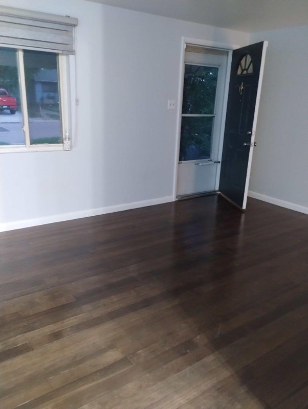 1539 W Cedar Ave - Photo 2 of 5