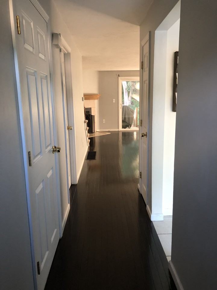 145 South St #13 - Photo 3 of 14