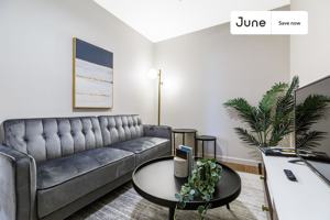 featured image of 7 Eldridge St #1
