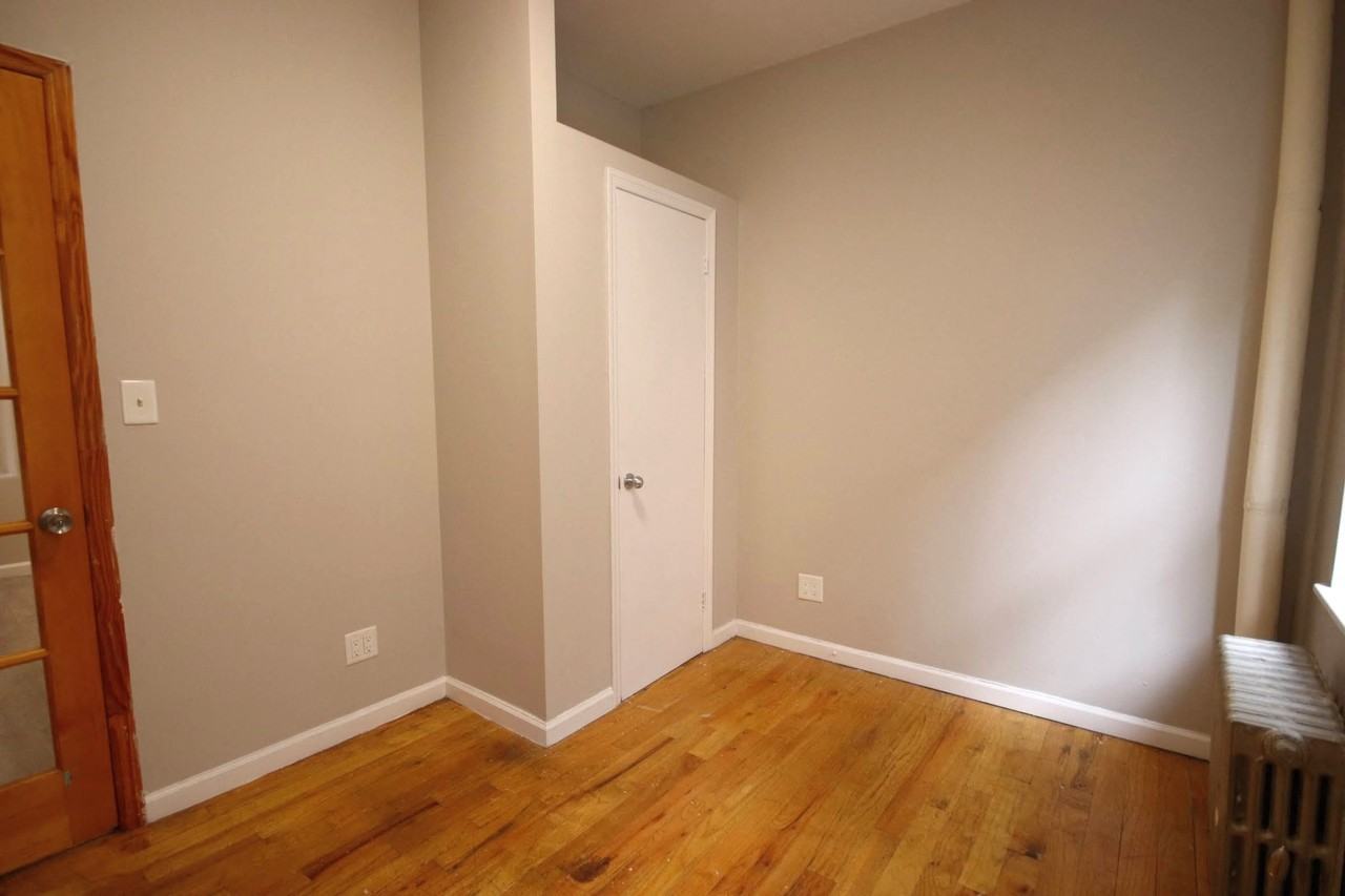 34 East 7th Street - Photo 7 of 15