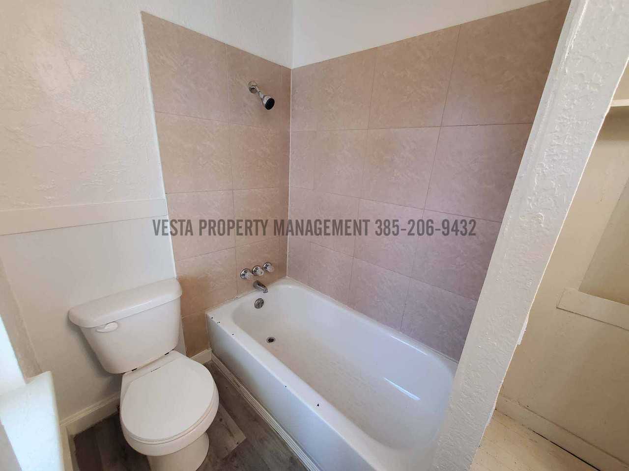 2632 Madison Avenue #1 - Photo 4 of 13