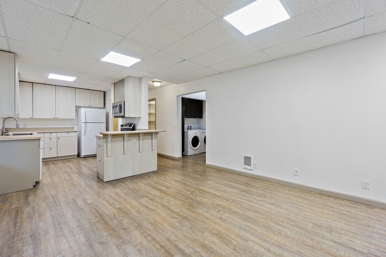 23109 25th Avenue South #2 - Photo 3 of 24