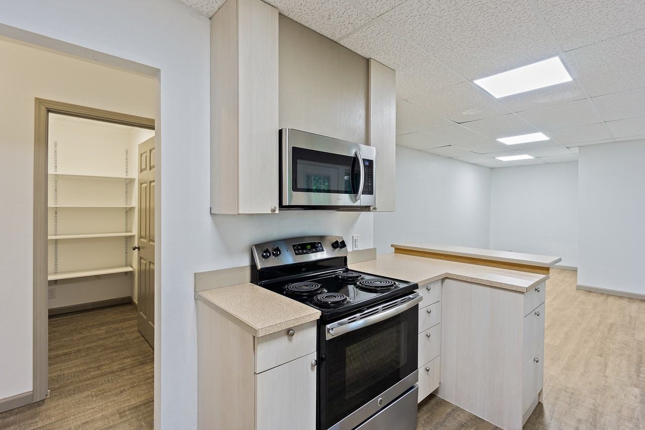 23109 25th Avenue South #2 - Photo 4 of 24