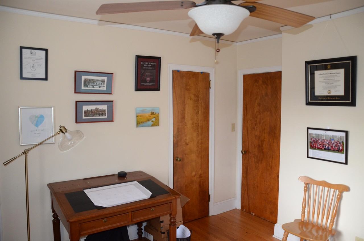 210 Westview Dr #1 - Photo 4 of 8