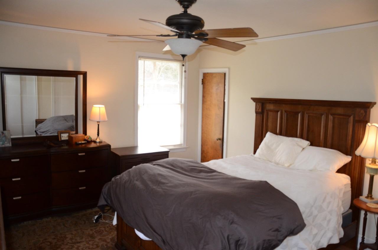 210 Westview Dr #1 - Photo 6 of 8