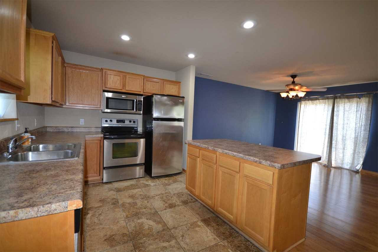 2848 West Redstone Drive #1 - Photo 4 of 13