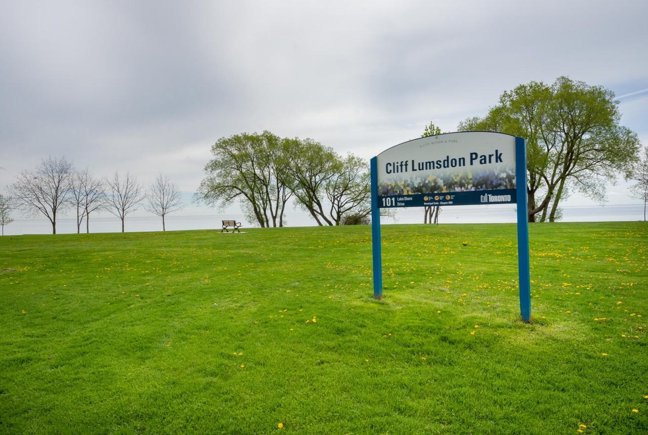 A 2 bedroom Boutique Beauty - Photo 3 of 15