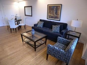 4th and Main - Photo 4 of 21