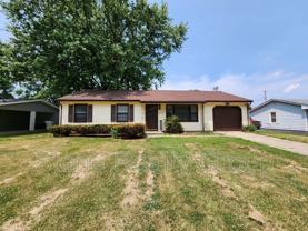 816 E Talisman Dr - Photo 1 of 1