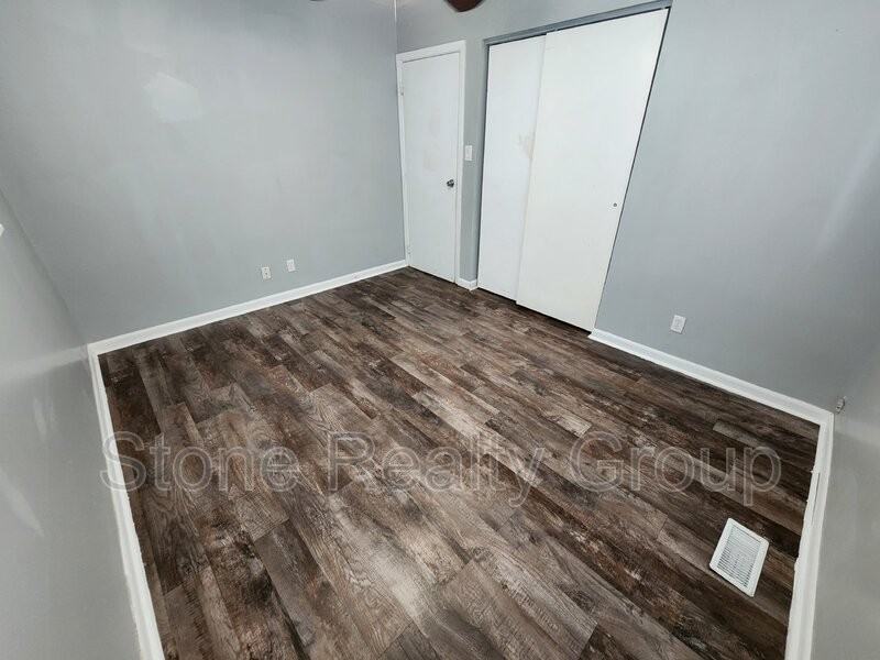 816 E Talisman Dr - Photo 5 of 13