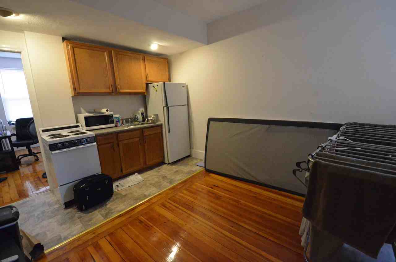 Symphony Rd. & Hemenway Street #404 - Photo 6 of 12