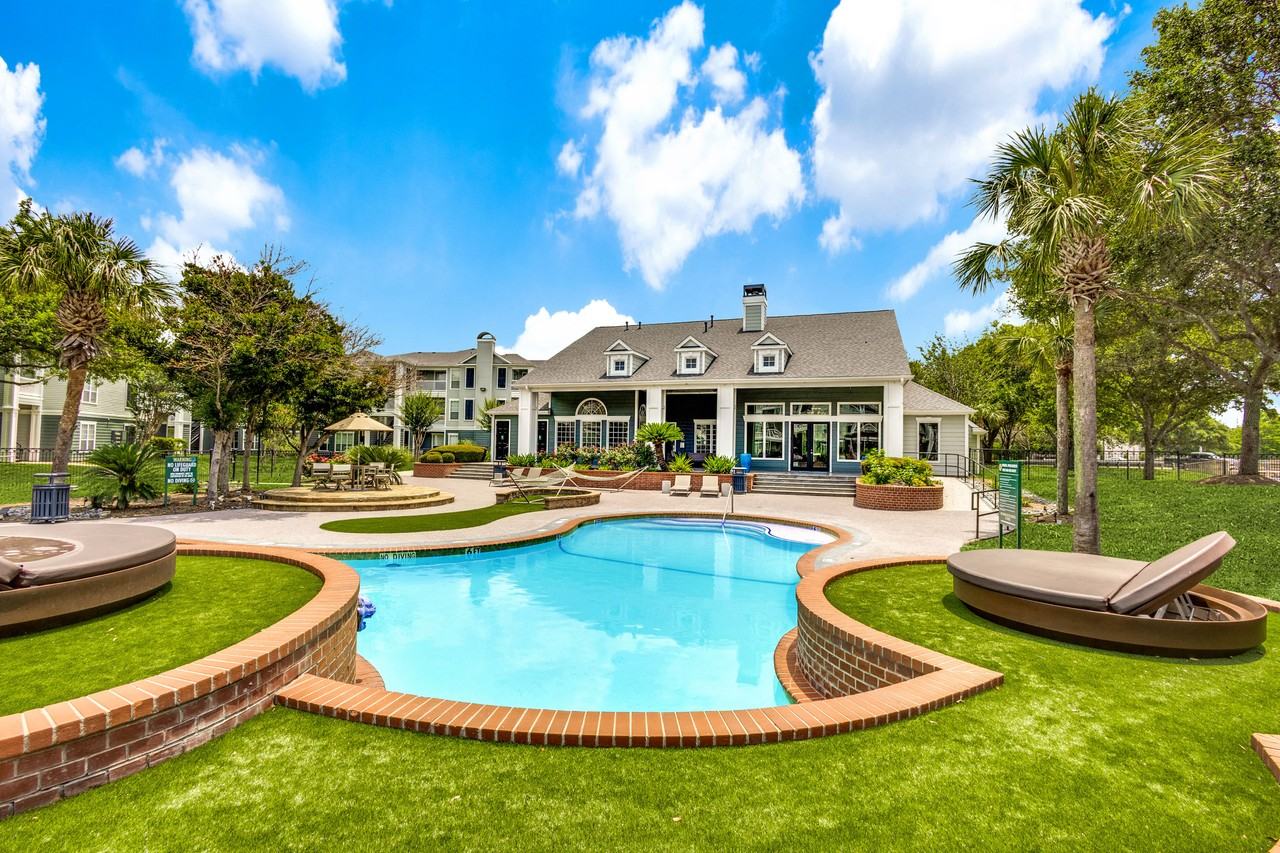 Apartments for Rent In Pearland, TX Find 74 Condos & Other Rentals