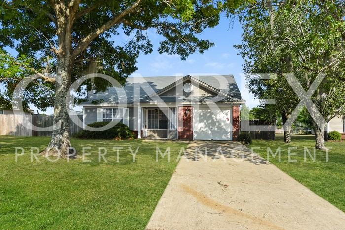 912 Mister Dr - Photo 2 of 6