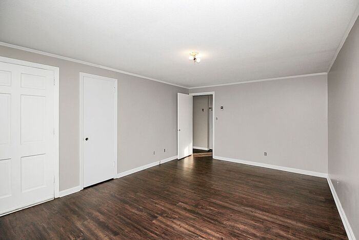 332 10th Avenue Pl Ne - Photo 2 of 20