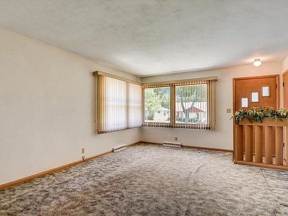 4065 N 87th St #NA - Photo 3 of 12