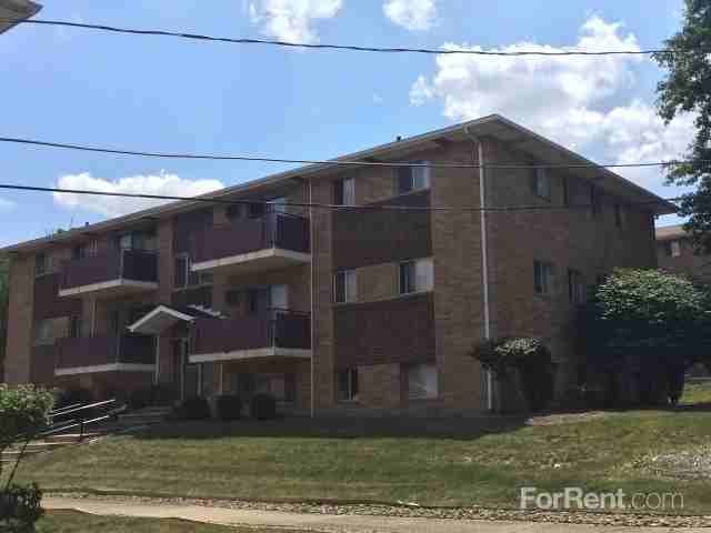 State Hill Manor - Photo 3 of 9