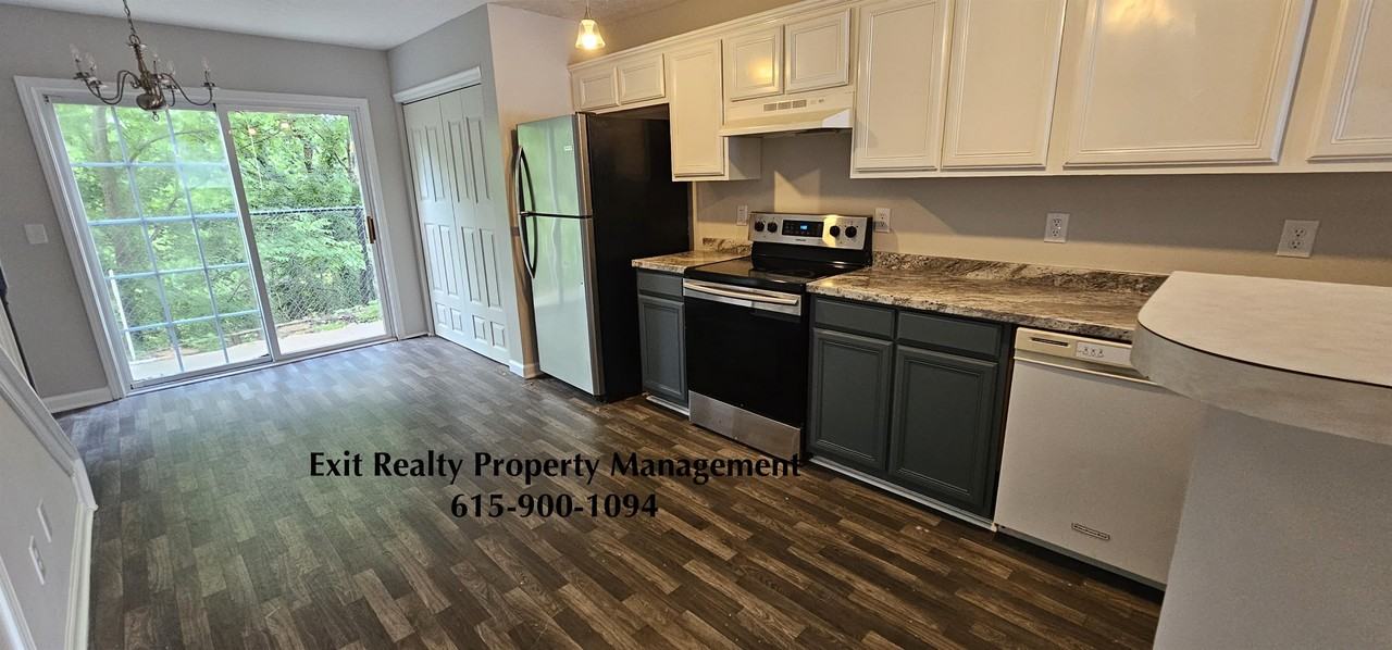 125 Stewarts Landing Cir #1 - Photo 2 of 6