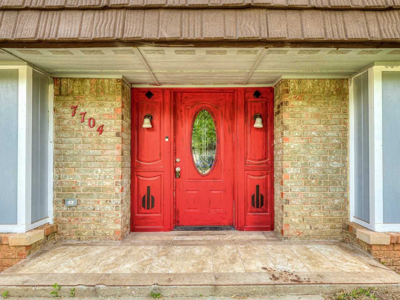 7704 Brookside Dr #1 - Photo 2 of 31