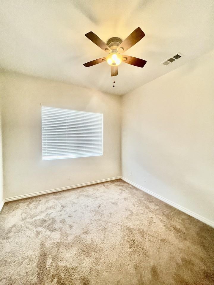 5588 Paseo Famosa #1 - Photo 7 of 14