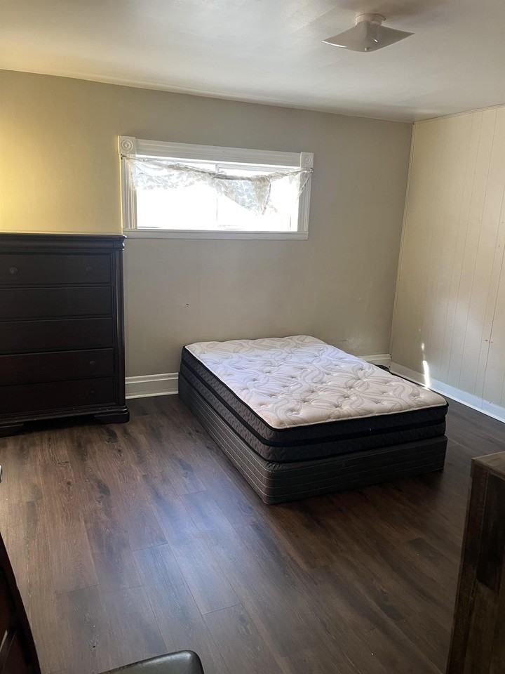 310 Harrison Ave #1 - Photo 6 of 10