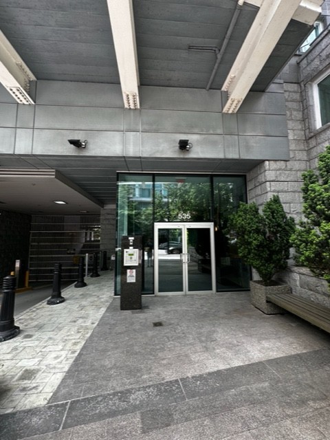 535 Nicola St #2202