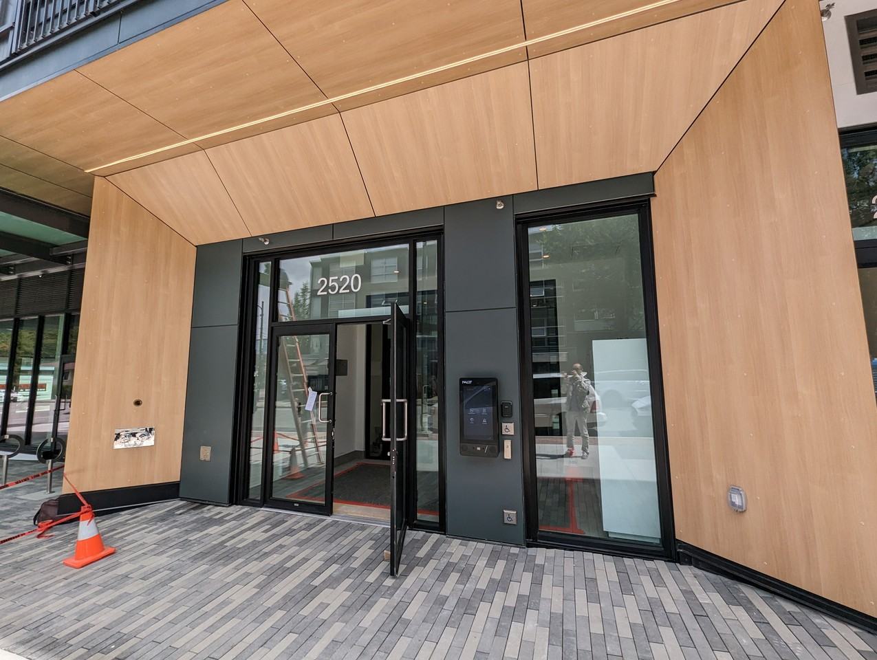 2520 Guelph Street - Photo 7 of 16